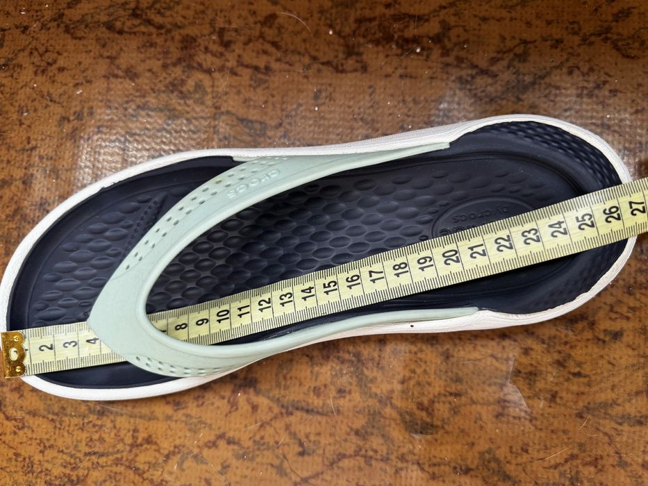 Crocs, вʼєтнамки, 39 розмір (М5 W7)