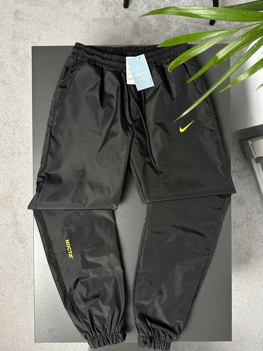 Нейлоновые Штаны Nike Nocta