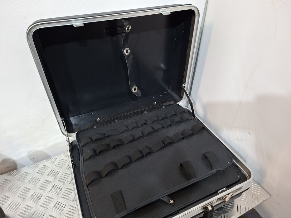 Чемодан для инструментов "Basic" пустой Knipex, Conel