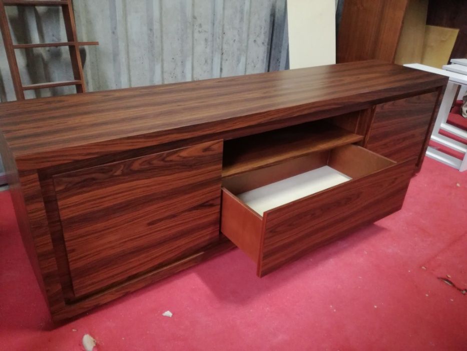 Móvel Tv 2Portas 1Gaveta - Pau Ferro