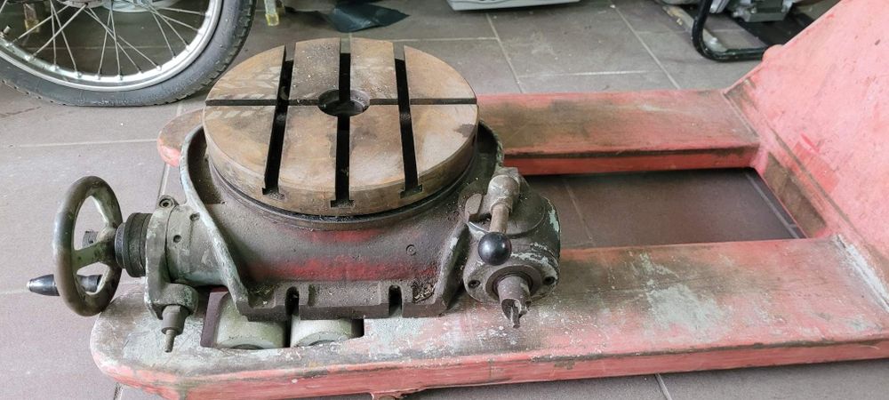 Stół obrotowy na frezarkę