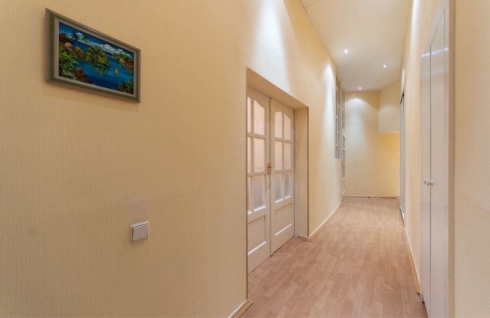 Посуточно , двухкомнатная , Майдан Независимости , ул. Софиевская 4