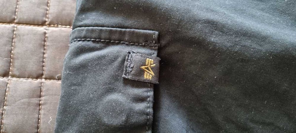 Alpha Industries Airman Short 32 spodenki czarne nowe 116211/03 black