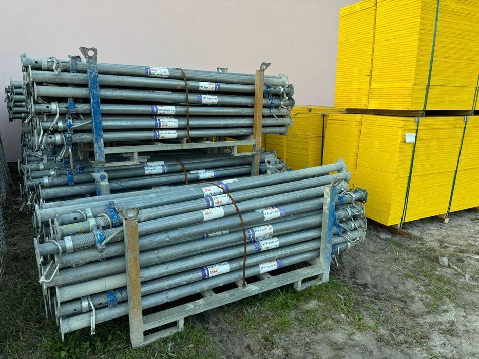 Wynajem szalunków stropowych / SZALUNKI STROPOWE / Transport HDS