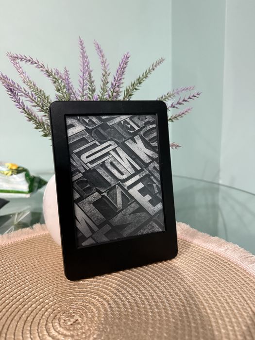 Uszkodzony Ebook czytnik Kindle Amazon