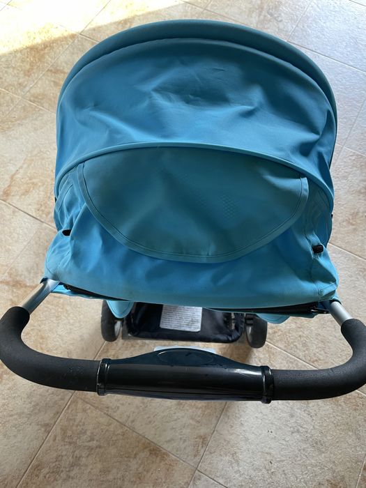 Carrinho bebé + Cadeiras