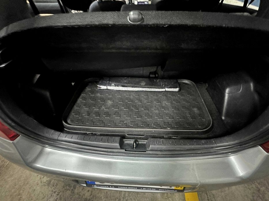 Toyota Yaris — fotografia 6