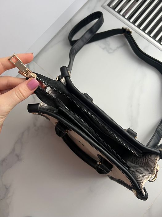 Сумка с магазина А-shop “Paris”