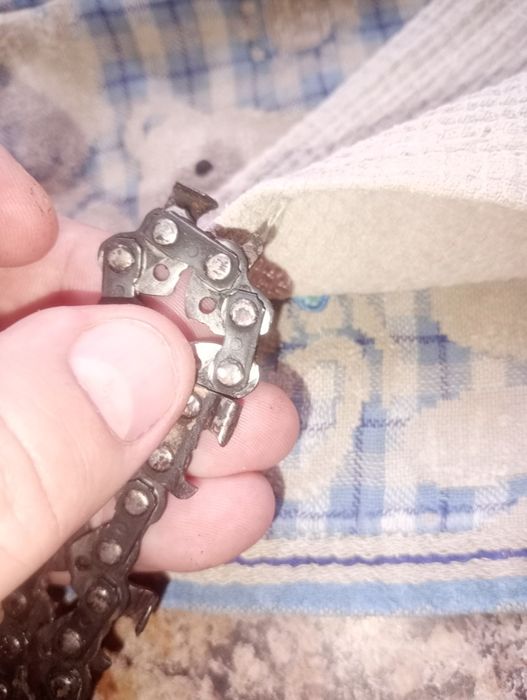 Продам цепок для бензопилы б.у 36 зубов