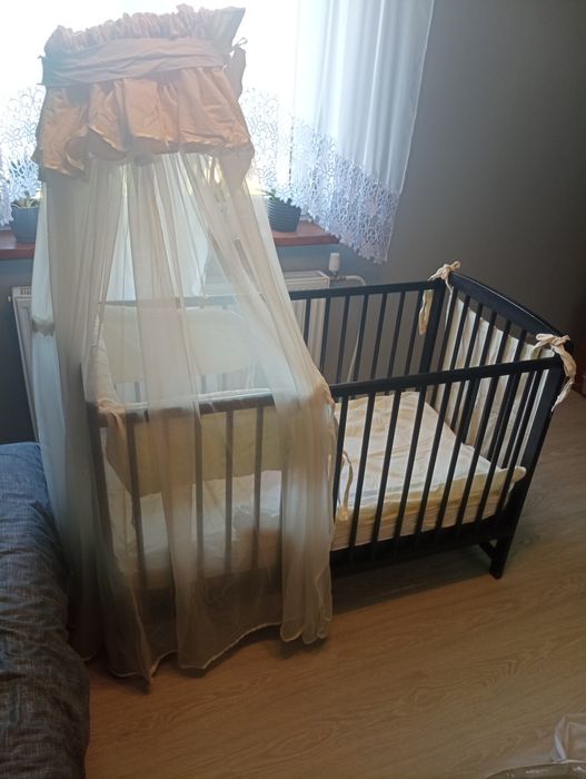 Sprzedam łóżeczko