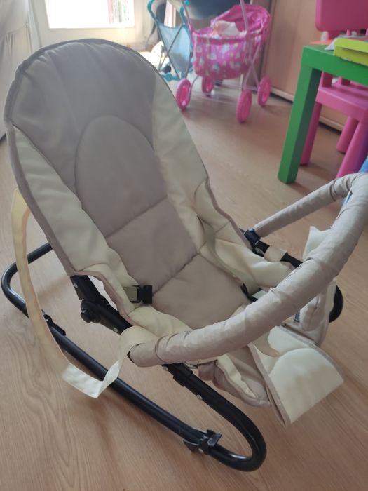 Leżaczek bujaczek Baby Plus