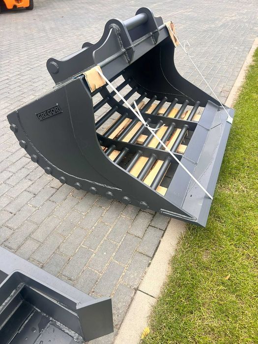 Łyżka ażurowa przesiewowa do koparki 12-20ton  Hardox S60 GREGOR Technic
