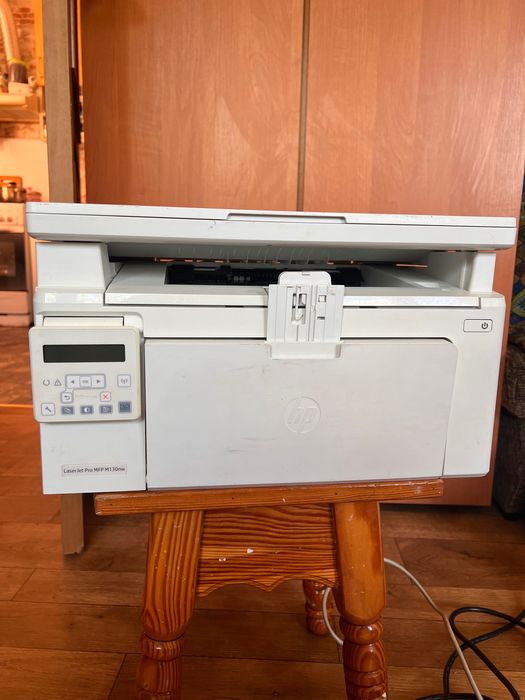 HP LaserJet Pro MFP M130nw (принтер, сканер, копір)
