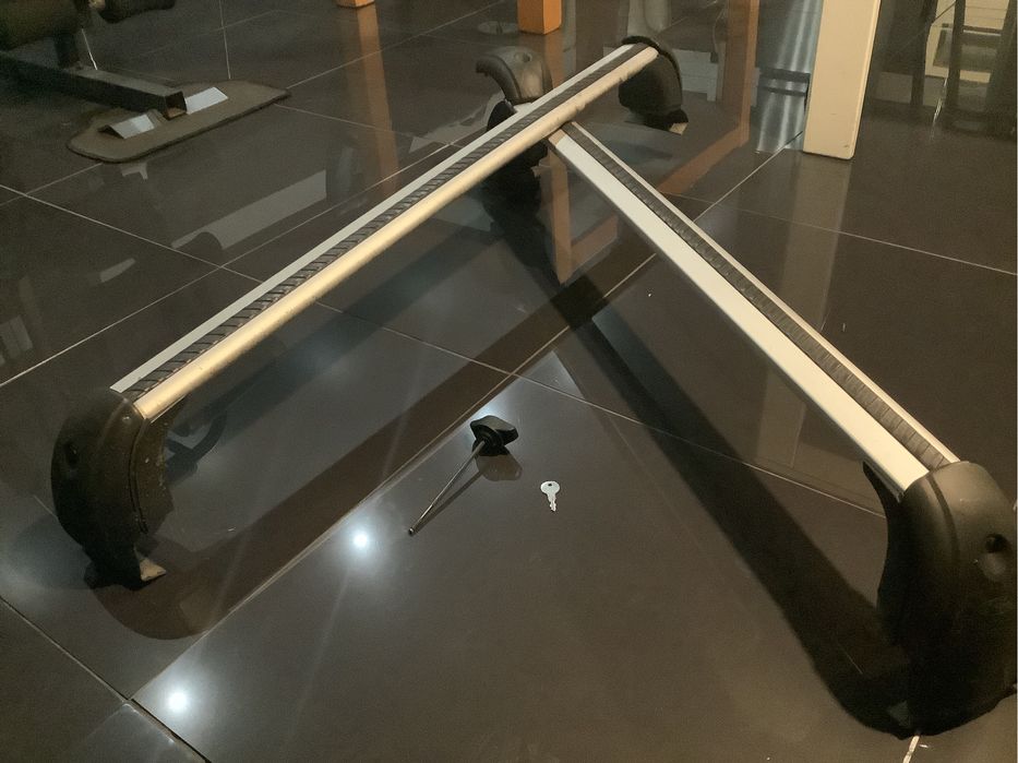 Barra tejadilho Ford original.