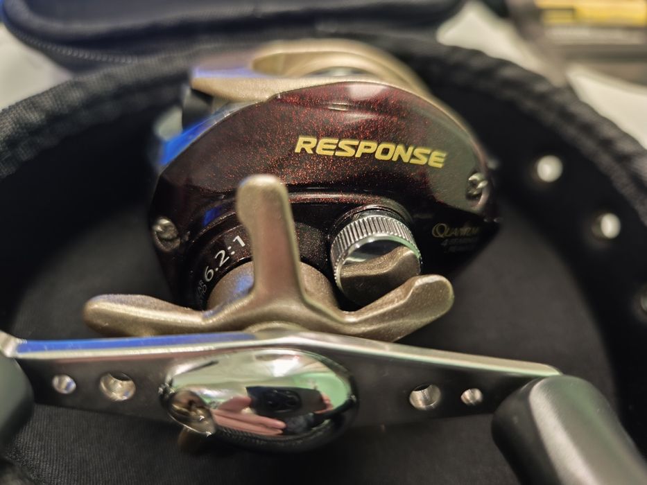 Мультипликаторная катушка Quantum Response RE461CX Baitcaster