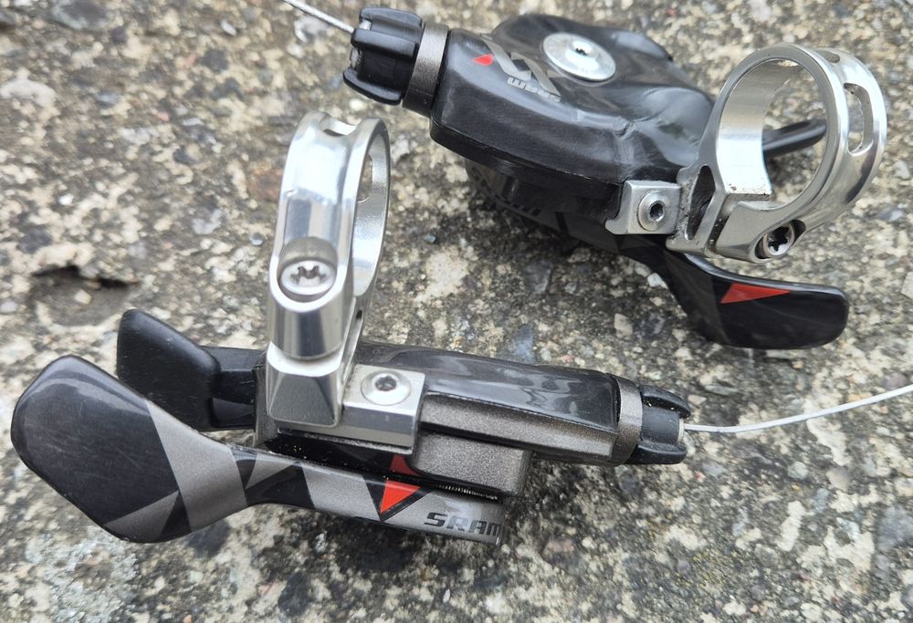 Manetki Sram XX Carbon 2x10
