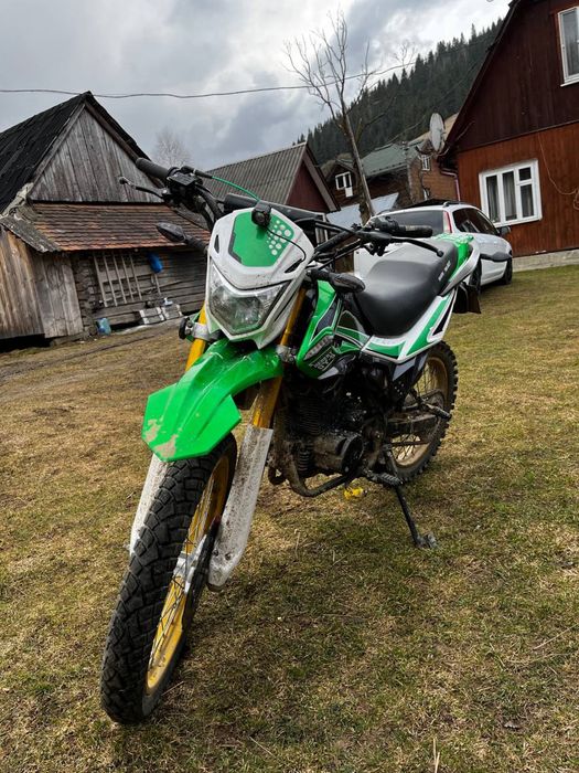 Продам сенке 250