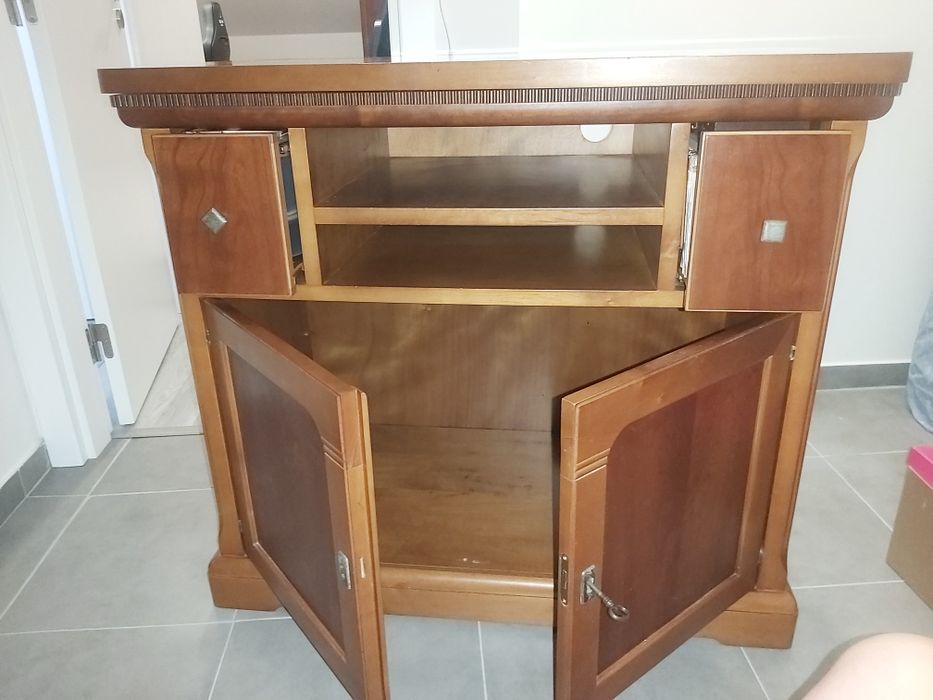 Movel  para TV e multimedia