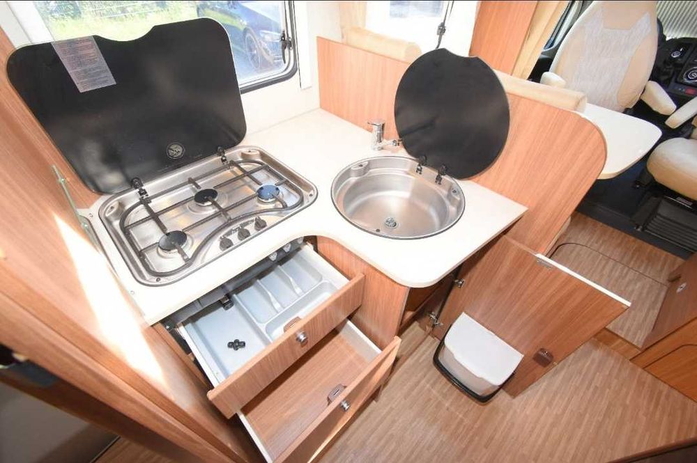 Autocaravana Carado T447 2017