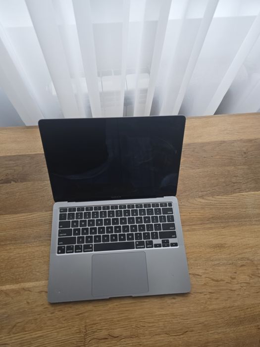 Macbook air 13 M1 2020 8/256