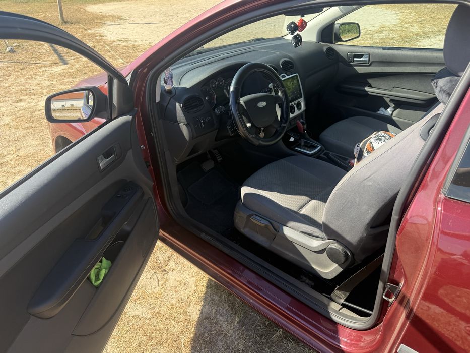 Ford Focus Universal