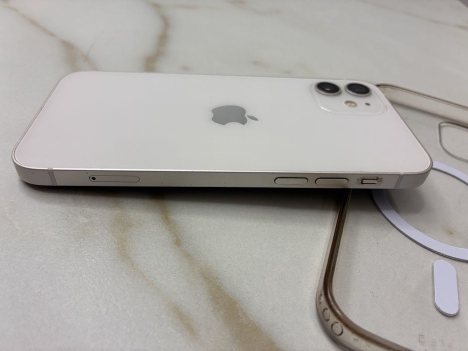 iPhone 12 128 gb biały ,+ etui, pudelko, ladowarka, szyba