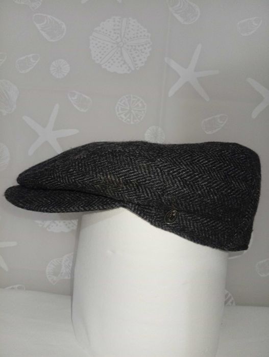 Jaxon wełniany kaszkiet w jodełkę z logo