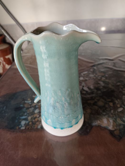 Jarro e taça em louça