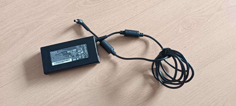 Carregador Toshiba/Asus/Lenovo 19,5v 7.7A 150w, testado, a 100%