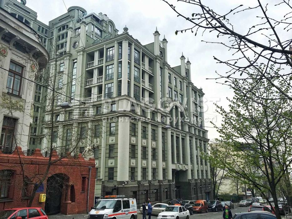 Довгострокова оренда 3к кв Да Винчі Гончара 35