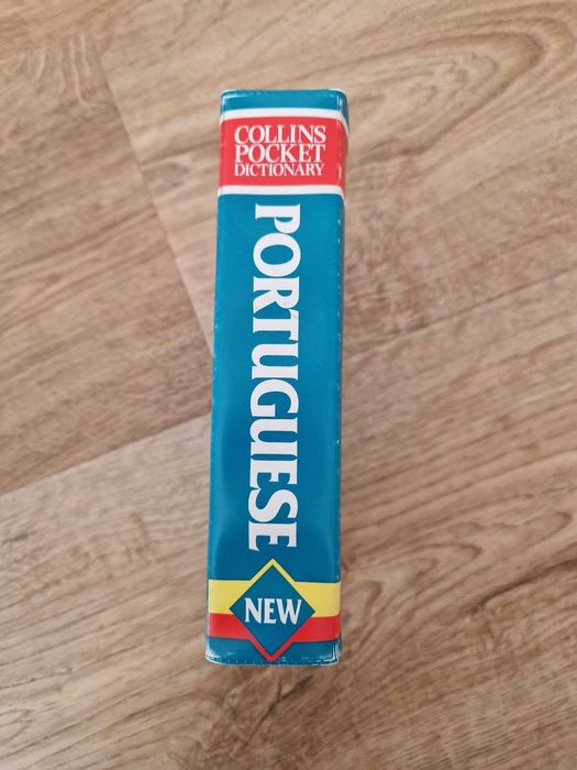 Collins Pocket Portuguese Dictionary