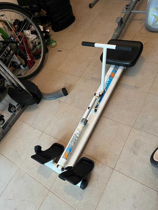 Máquina de Remo desporto em ótimo estado