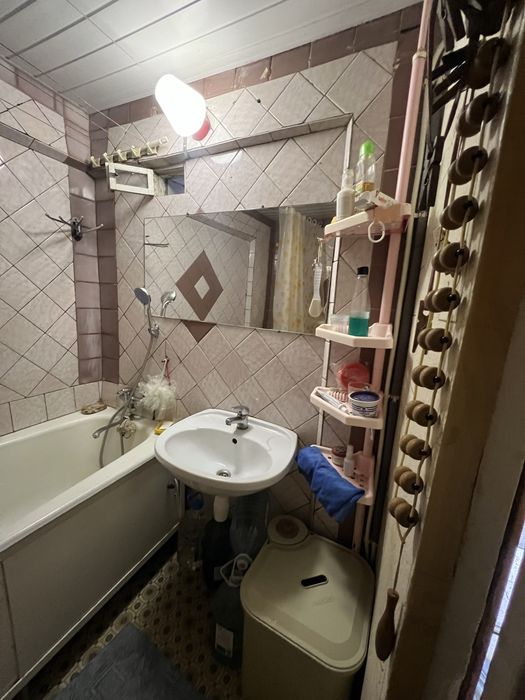 Продам дом , район большого Варуса
