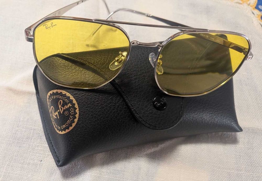 Ray-Ban lentes amarelas