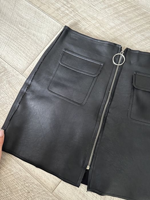 Юбка с экокожи