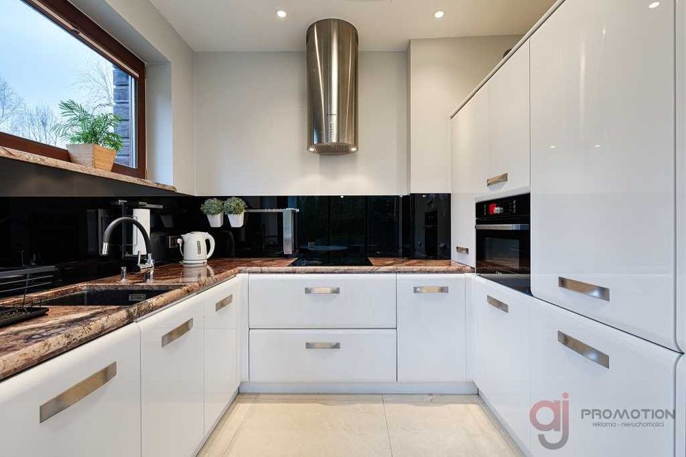 Do wynajęcia Segment 120 m2 z garażem, Nowosolna