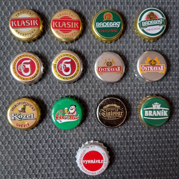 Kapsle czeskie mix 13 sztuk