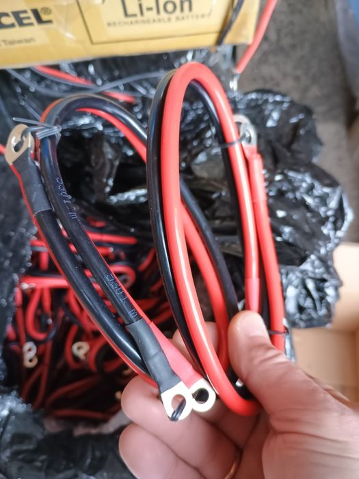 Кабель для підключення інвертора