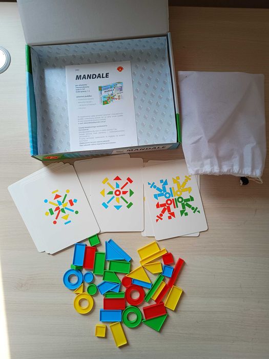 Gra terapeutyczno rehabilitacyjna MANDALE układanka mandali wyobraźnia