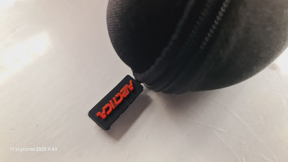 Arctica Premium twarde etui na okulary