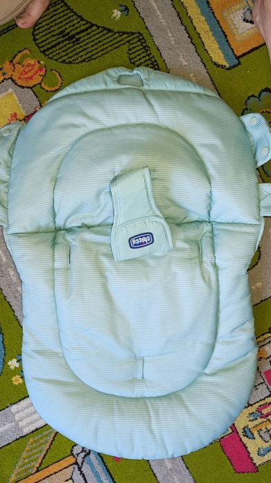 Чехол Chicco на годувальниці столик