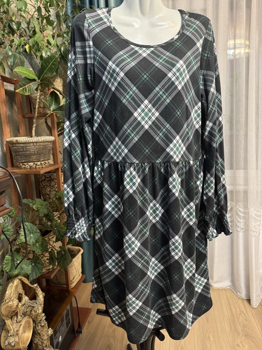 Футболки туники платья