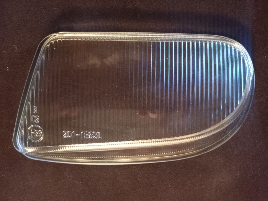 Стекло противотуманной фары 201-1893L
