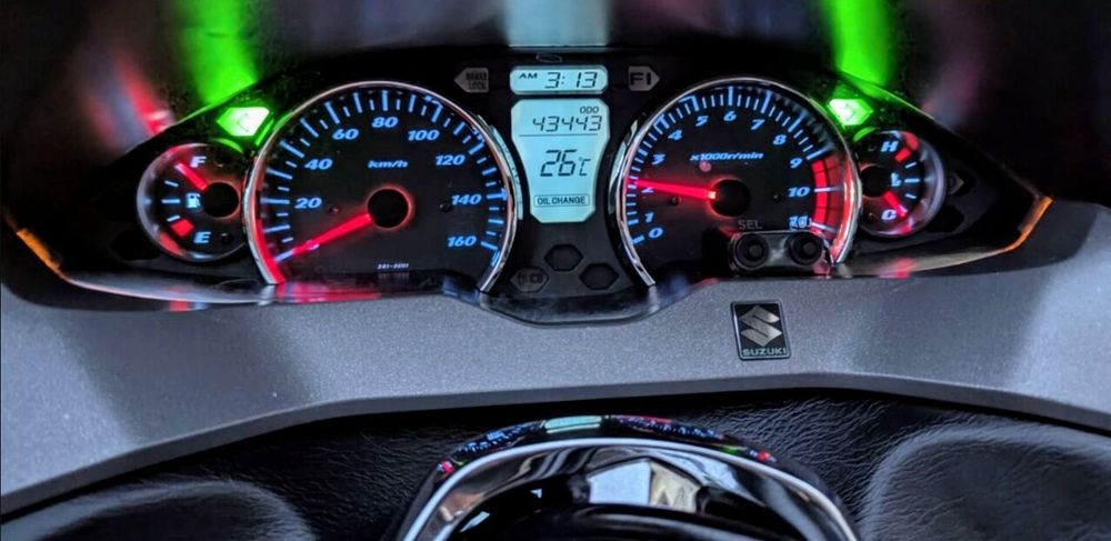 Suzuki Skywave 250 type S k7