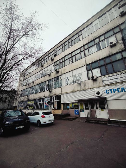 Офісно-виробничі приміщення 300кв.метрів, за ціною Однушкі ринок Нива!
