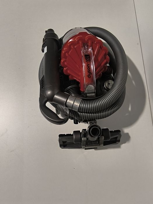 Aspirador Dyson DC 32 Origin