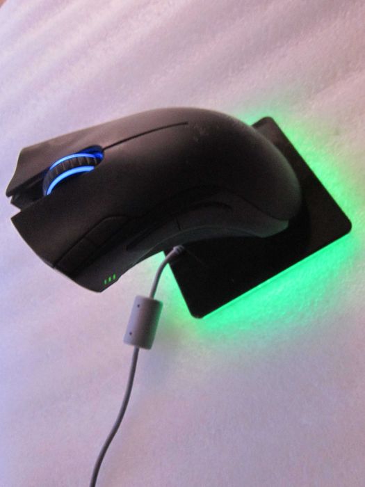 Stacja ładowania dokująca odbiornik wifi do myszka Razer Mamba 2012