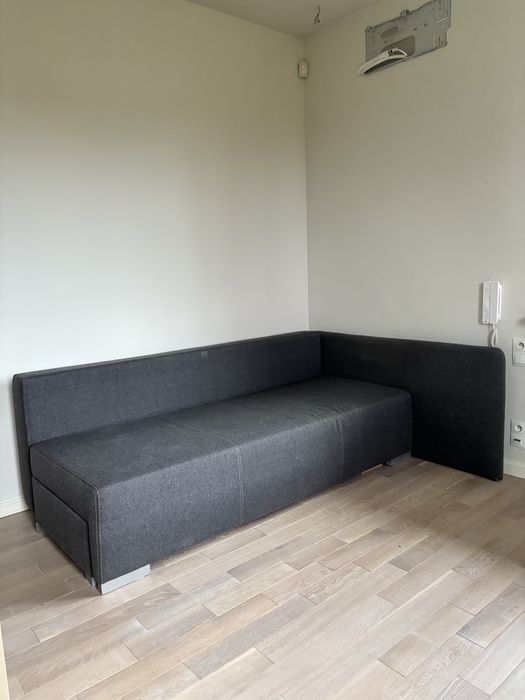 Nowoczesna rozkładana kanapa narożna z funkcją spania – 210 cm
