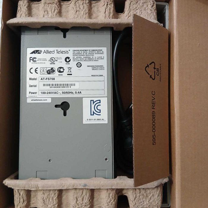 Коммутатор Allied Telesis AT-FS708