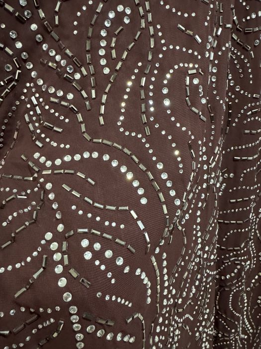 Святкова шоколадна сукня зі стразами XL